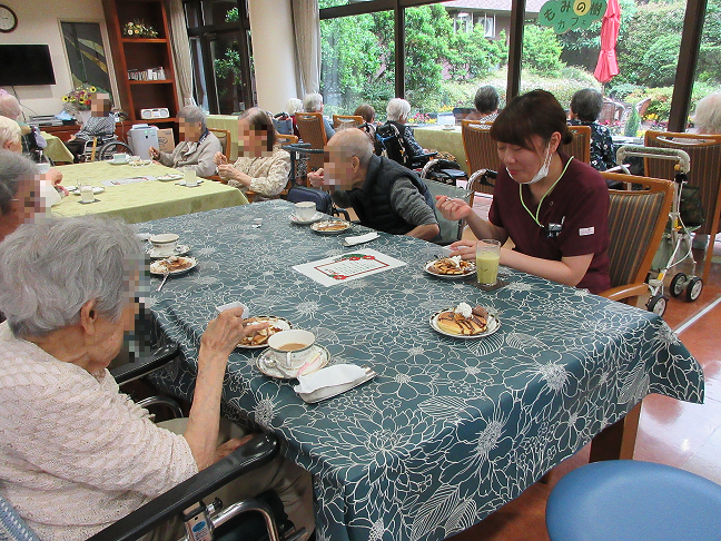 5月18日　もみの樹カフェ